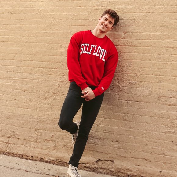 NEW Gender Inclusive Unisex Petals Peacocks University Self Love Red Sweater M - Picture 2 of 8